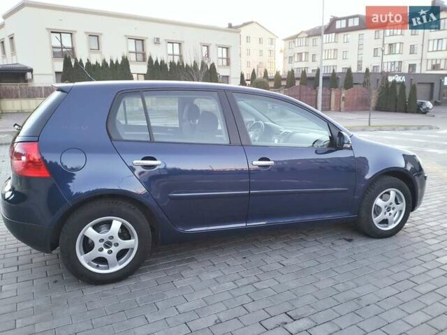 Синий Фольксваген Гольф, объемом двигателя 1.6 л и пробегом 231 тыс. км за 5650 $, фото 11 на Automoto.ua