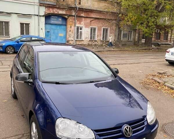 Синий Фольксваген Гольф, объемом двигателя 1.39 л и пробегом 255 тыс. км за 5700 $, фото 1 на Automoto.ua