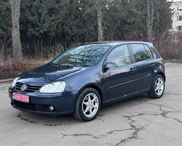 Синий Фольксваген Гольф, объемом двигателя 1.6 л и пробегом 241 тыс. км за 5850 $, фото 10 на Automoto.ua