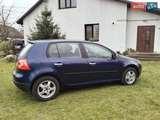 Синий Фольксваген Гольф, объемом двигателя 1.6 л и пробегом 231 тыс. км за 5700 $, фото 6 на Automoto.ua