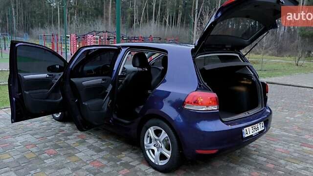 Синій Фольксваген Гольф, об'ємом двигуна 1.6 л та пробігом 226 тис. км за 8200 $, фото 6 на Automoto.ua