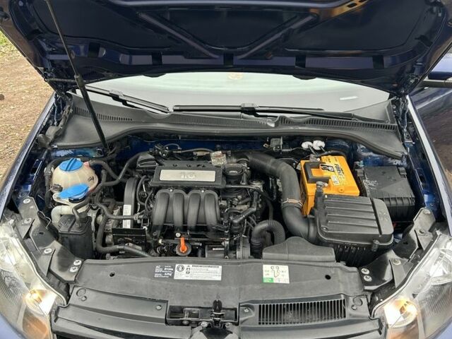 Синий Фольксваген Гольф, объемом двигателя 1.6 л и пробегом 213 тыс. км за 7200 $, фото 7 на Automoto.ua