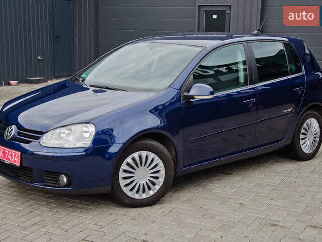 Синій Фольксваген Гольф, об'ємом двигуна 1.6 л та пробігом 252 тис. км за 6250 $, фото 5 на Automoto.ua