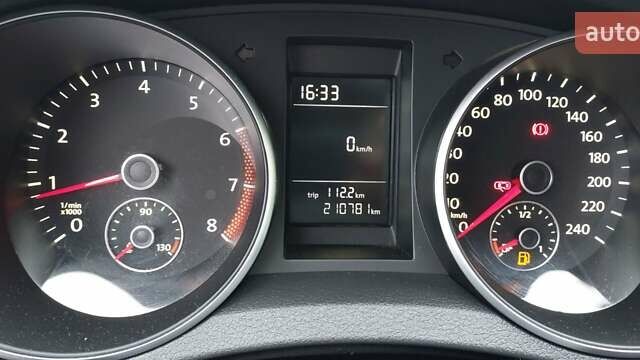 Синій Фольксваген Гольф, об'ємом двигуна 1.39 л та пробігом 211 тис. км за 6999 $, фото 27 на Automoto.ua