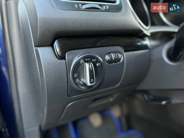 Синій Фольксваген Гольф, об'ємом двигуна 2 л та пробігом 339 тис. км за 6950 $, фото 23 на Automoto.ua