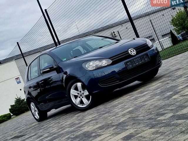 Синий Фольксваген Гольф, объемом двигателя 1.39 л и пробегом 84 тыс. км за 9500 $, фото 112 на Automoto.ua