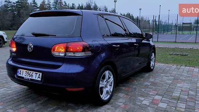 Синій Фольксваген Гольф, об'ємом двигуна 1.6 л та пробігом 226 тис. км за 8200 $, фото 4 на Automoto.ua