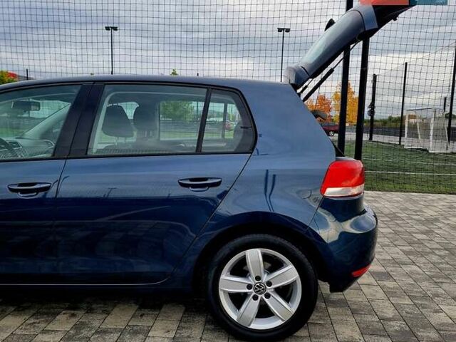 Синий Фольксваген Гольф, объемом двигателя 1.39 л и пробегом 84 тыс. км за 9500 $, фото 31 на Automoto.ua