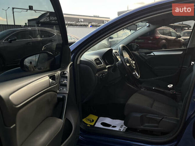 Синий Фольксваген Гольф, объемом двигателя 1.39 л и пробегом 276 тыс. км за 6999 $, фото 18 на Automoto.ua