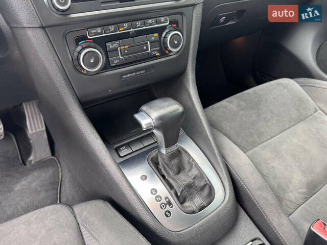 Синій Фольксваген Гольф, об'ємом двигуна 1.39 л та пробігом 223 тис. км за 8500 $, фото 20 на Automoto.ua