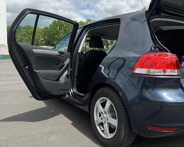 Синій Фольксваген Гольф, об'ємом двигуна 1.4 л та пробігом 217 тис. км за 7850 $, фото 45 на Automoto.ua