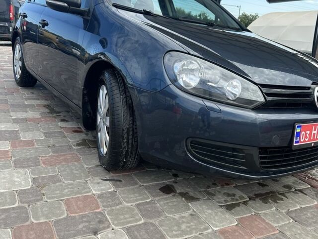 Синий Фольксваген Гольф, объемом двигателя 1.4 л и пробегом 200 тыс. км за 7400 $, фото 11 на Automoto.ua