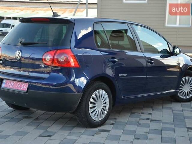 Синій Фольксваген Гольф, об'ємом двигуна 1.6 л та пробігом 252 тис. км за 6199 $, фото 33 на Automoto.ua