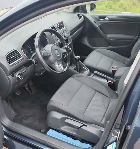 Синий Фольксваген Гольф, объемом двигателя 1.39 л и пробегом 202 тыс. км за 7950 $, фото 15 на Automoto.ua