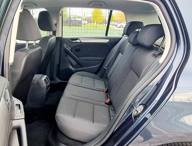 Синий Фольксваген Гольф, объемом двигателя 1.39 л и пробегом 84 тыс. км за 9500 $, фото 10 на Automoto.ua