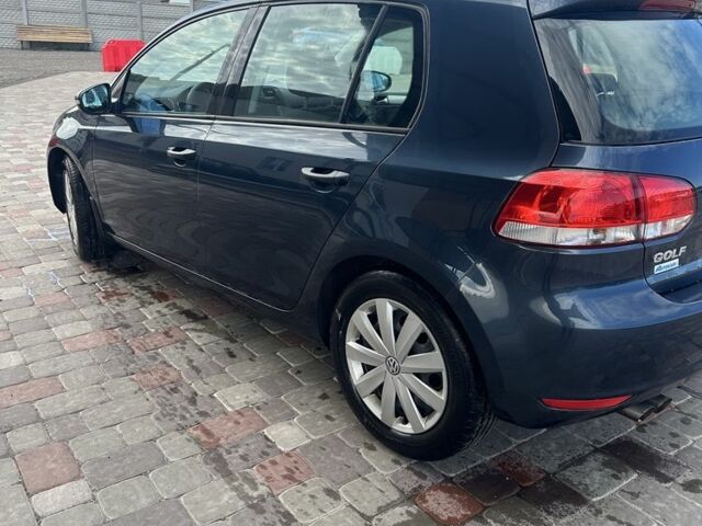 Синий Фольксваген Гольф, объемом двигателя 1.4 л и пробегом 200 тыс. км за 7400 $, фото 4 на Automoto.ua