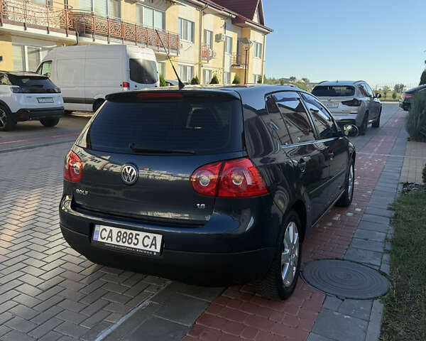 Синій Фольксваген Гольф, об'ємом двигуна 1.6 л та пробігом 173 тис. км за 7200 $, фото 3 на Automoto.ua