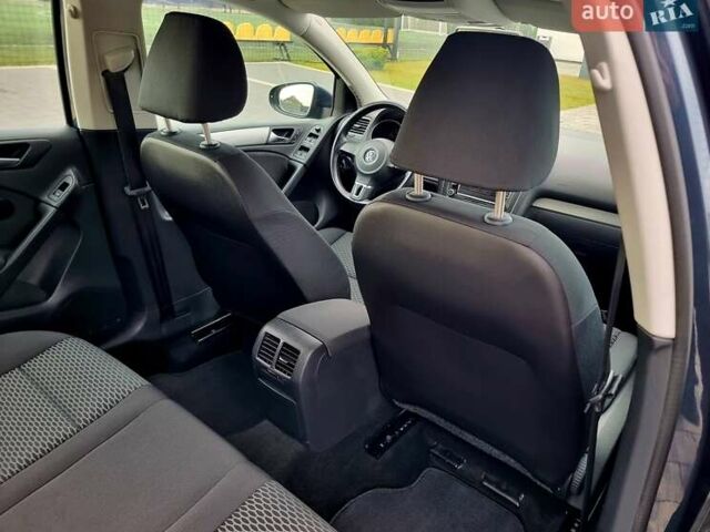 Синий Фольксваген Гольф, объемом двигателя 1.39 л и пробегом 84 тыс. км за 9500 $, фото 87 на Automoto.ua