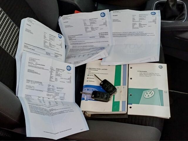 Синій Фольксваген Гольф, об'ємом двигуна 1.6 л та пробігом 252 тис. км за 6200 $, фото 15 на Automoto.ua