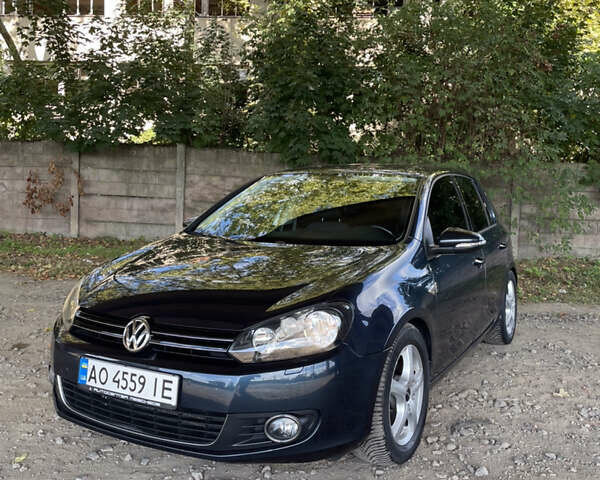 Синий Фольксваген Гольф, объемом двигателя 1.39 л и пробегом 210 тыс. км за 7800 $, фото 2 на Automoto.ua