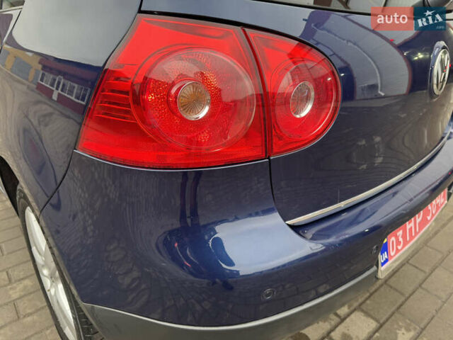 Синий Фольксваген Гольф, объемом двигателя 1.4 л и пробегом 233 тыс. км за 7299 $, фото 14 на Automoto.ua