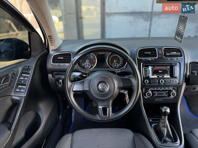 Синій Фольксваген Гольф, об'ємом двигуна 2 л та пробігом 339 тис. км за 6950 $, фото 15 на Automoto.ua