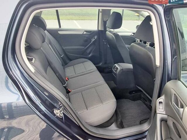 Синий Фольксваген Гольф, объемом двигателя 1.39 л и пробегом 84 тыс. км за 9500 $, фото 90 на Automoto.ua