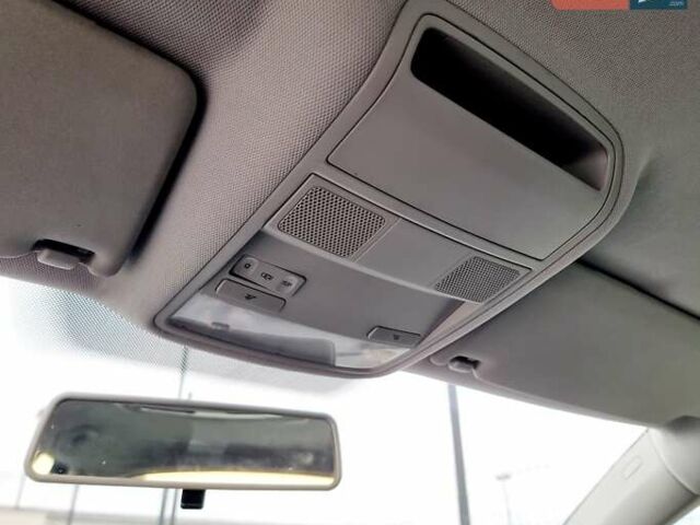 Синий Фольксваген Гольф, объемом двигателя 1.39 л и пробегом 84 тыс. км за 9500 $, фото 77 на Automoto.ua