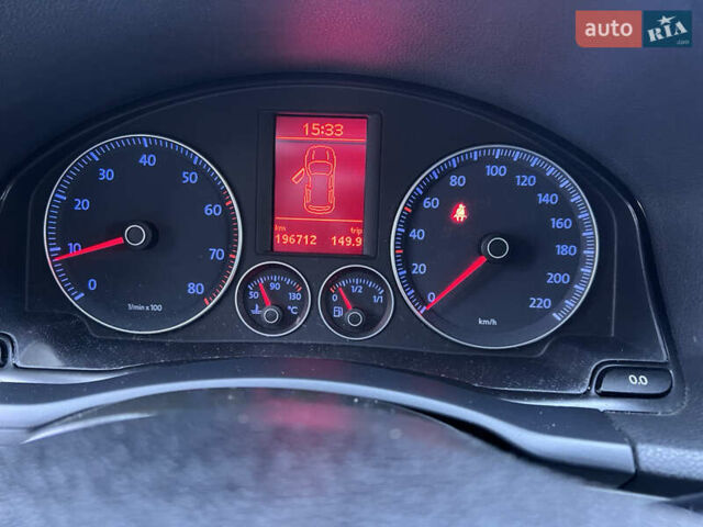 Синий Фольксваген Гольф, объемом двигателя 1.4 л и пробегом 196 тыс. км за 5490 $, фото 25 на Automoto.ua