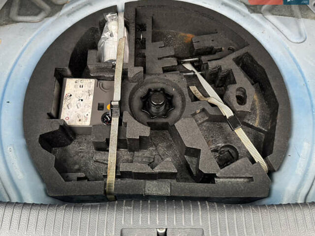 Синий Фольксваген Гольф, объемом двигателя 1.4 л и пробегом 233 тыс. км за 7299 $, фото 49 на Automoto.ua