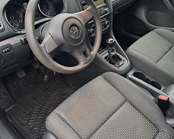 Синий Фольксваген Гольф, объемом двигателя 1.6 л и пробегом 228 тыс. км за 7100 $, фото 9 на Automoto.ua