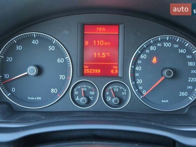 Синій Фольксваген Гольф, об'ємом двигуна 1.6 л та пробігом 252 тис. км за 6199 $, фото 38 на Automoto.ua