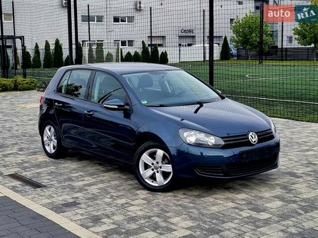 Синий Фольксваген Гольф, объемом двигателя 1.39 л и пробегом 84 тыс. км за 9500 $, фото 120 на Automoto.ua