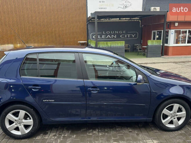 Синий Фольксваген Гольф, объемом двигателя 1.4 л и пробегом 233 тыс. км за 7299 $, фото 7 на Automoto.ua