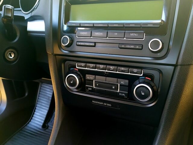 Синій Фольксваген Гольф, об'ємом двигуна 1.6 л та пробігом 300 тис. км за 7750 $, фото 8 на Automoto.ua