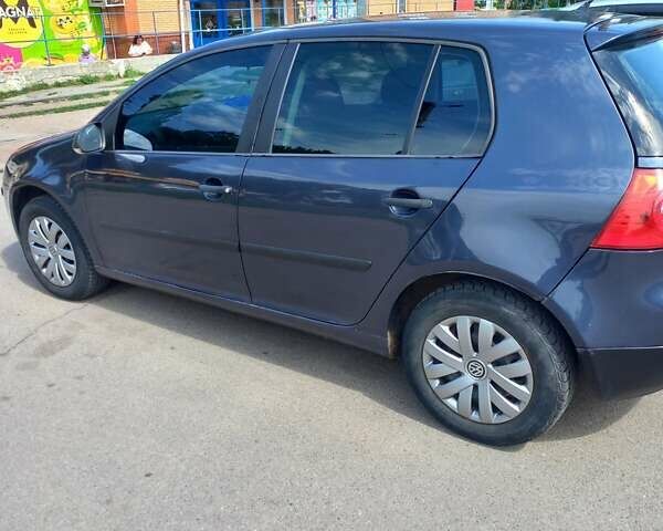 Синий Фольксваген Гольф, объемом двигателя 1.6 л и пробегом 223 тыс. км за 6000 $, фото 5 на Automoto.ua