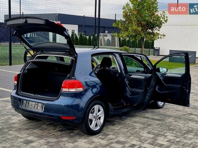 Синий Фольксваген Гольф, объемом двигателя 1.39 л и пробегом 84 тыс. км за 9500 $, фото 50 на Automoto.ua