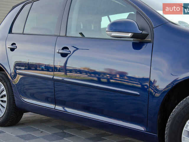 Синій Фольксваген Гольф, об'ємом двигуна 1.6 л та пробігом 252 тис. км за 6199 $, фото 12 на Automoto.ua