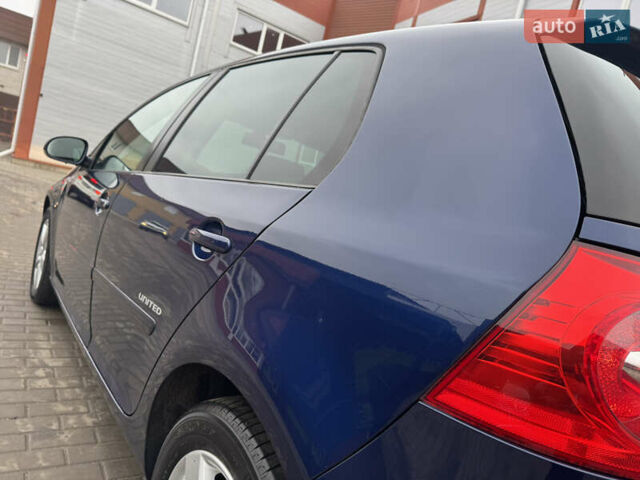 Синий Фольксваген Гольф, объемом двигателя 1.4 л и пробегом 233 тыс. км за 7299 $, фото 15 на Automoto.ua