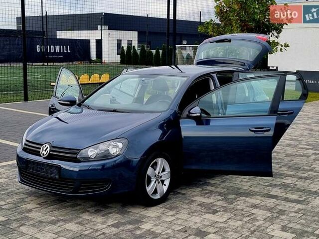 Синий Фольксваген Гольф, объемом двигателя 1.39 л и пробегом 84 тыс. км за 9500 $, фото 25 на Automoto.ua