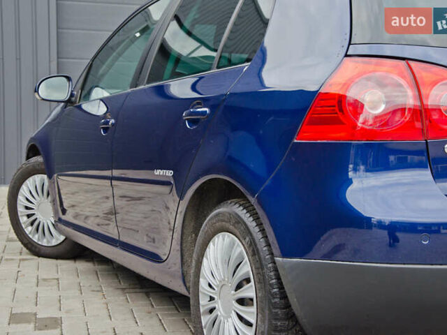 Синій Фольксваген Гольф, об'ємом двигуна 1.6 л та пробігом 252 тис. км за 6250 $, фото 20 на Automoto.ua