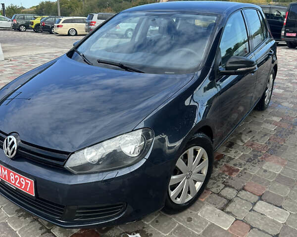 Синий Фольксваген Гольф, объемом двигателя 1.4 л и пробегом 200 тыс. км за 7400 $, фото 3 на Automoto.ua