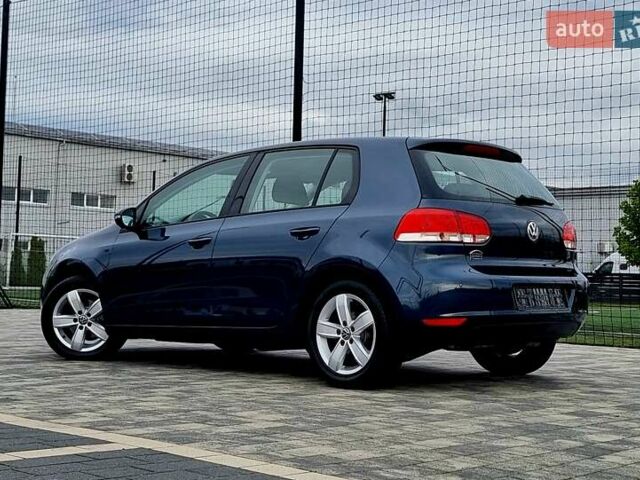 Синий Фольксваген Гольф, объемом двигателя 1.39 л и пробегом 84 тыс. км за 9500 $, фото 115 на Automoto.ua