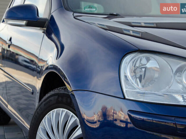 Синій Фольксваген Гольф, об'ємом двигуна 1.6 л та пробігом 252 тис. км за 6199 $, фото 7 на Automoto.ua