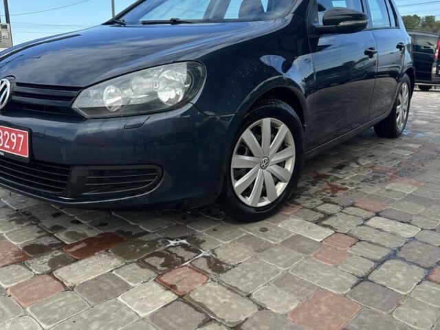 Синий Фольксваген Гольф, объемом двигателя 1.4 л и пробегом 200 тыс. км за 7400 $, фото 10 на Automoto.ua