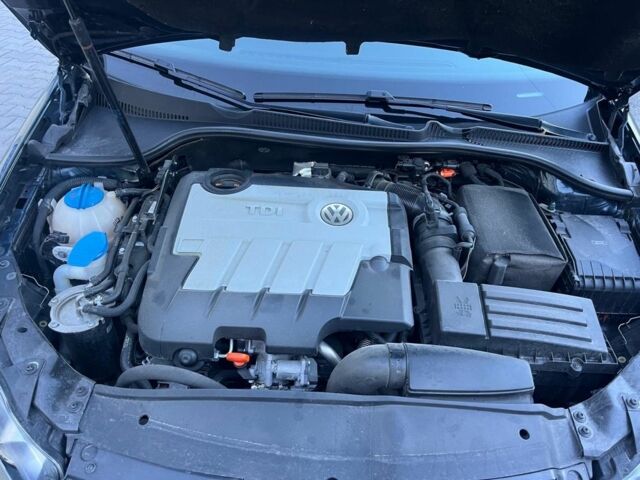 Фольксваген Гольф 2009 в Каменце-Подольском на Automoto.ua Синий Фольксваген Гольф, объемом двигателя 2 л и пробегом 183 тыс. км за 8700 $, фото 6 на Automoto.ua