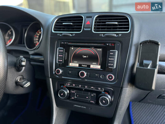 Синій Фольксваген Гольф, об'ємом двигуна 2 л та пробігом 339 тис. км за 6950 $, фото 24 на Automoto.ua