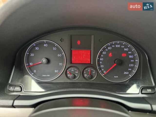 Синий Фольксваген Гольф, объемом двигателя 1.6 л и пробегом 161 тыс. км за 6400 $, фото 38 на Automoto.ua