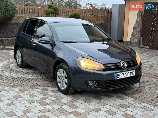 Синий Фольксваген Гольф, объемом двигателя 1.39 л и пробегом 271 тыс. км за 7000 $, фото 2 на Automoto.ua