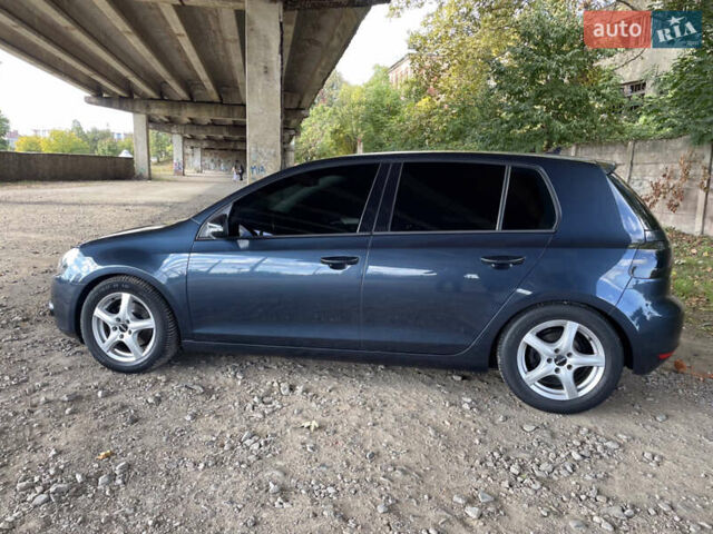 Синий Фольксваген Гольф, объемом двигателя 1.39 л и пробегом 210 тыс. км за 7800 $, фото 7 на Automoto.ua